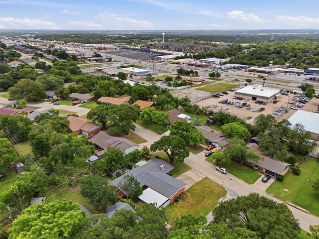 8324 Doreen Avenue, Fort Worth, TX 76116