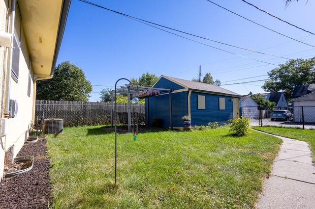 772 Maryland Avenue E, Saint Paul, MN 55106