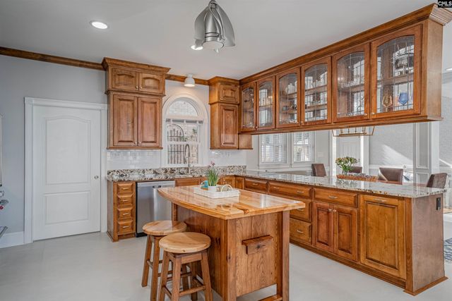 416 W Point Drive, Gilbert, SC 29054