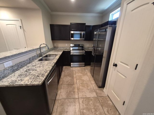 6319 Luglio Ln Unit 104, San Antonio, TX 78233