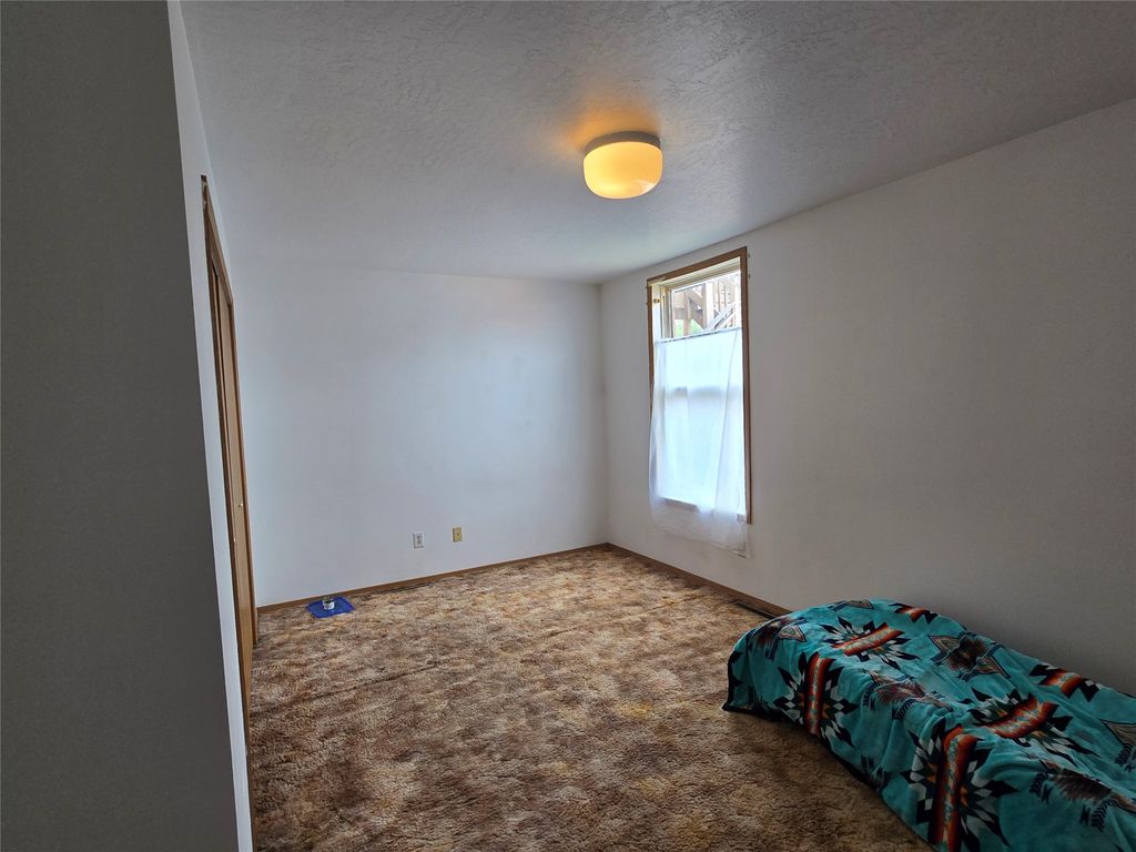 721 S Wyoming Street, Butte, MT 59701 photo 2