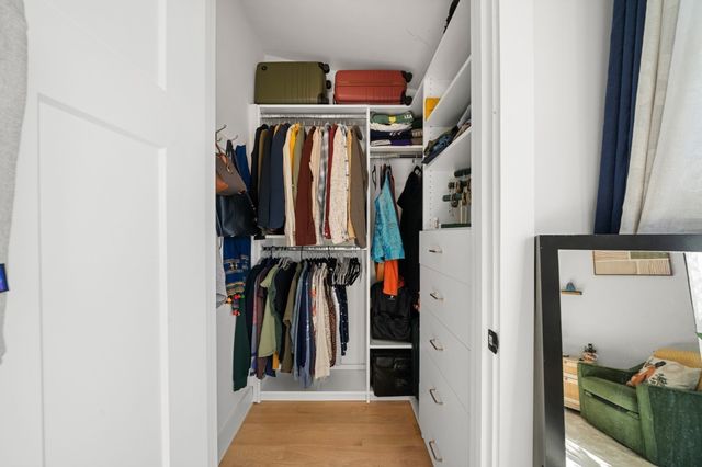 24 Bradshaw St 4, Boston, MA 02121