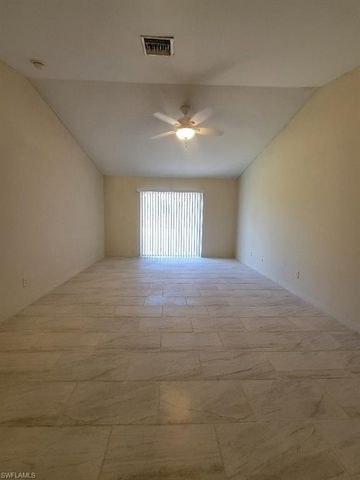 862 Holmes AVE, Lehigh Acres, FL 33974