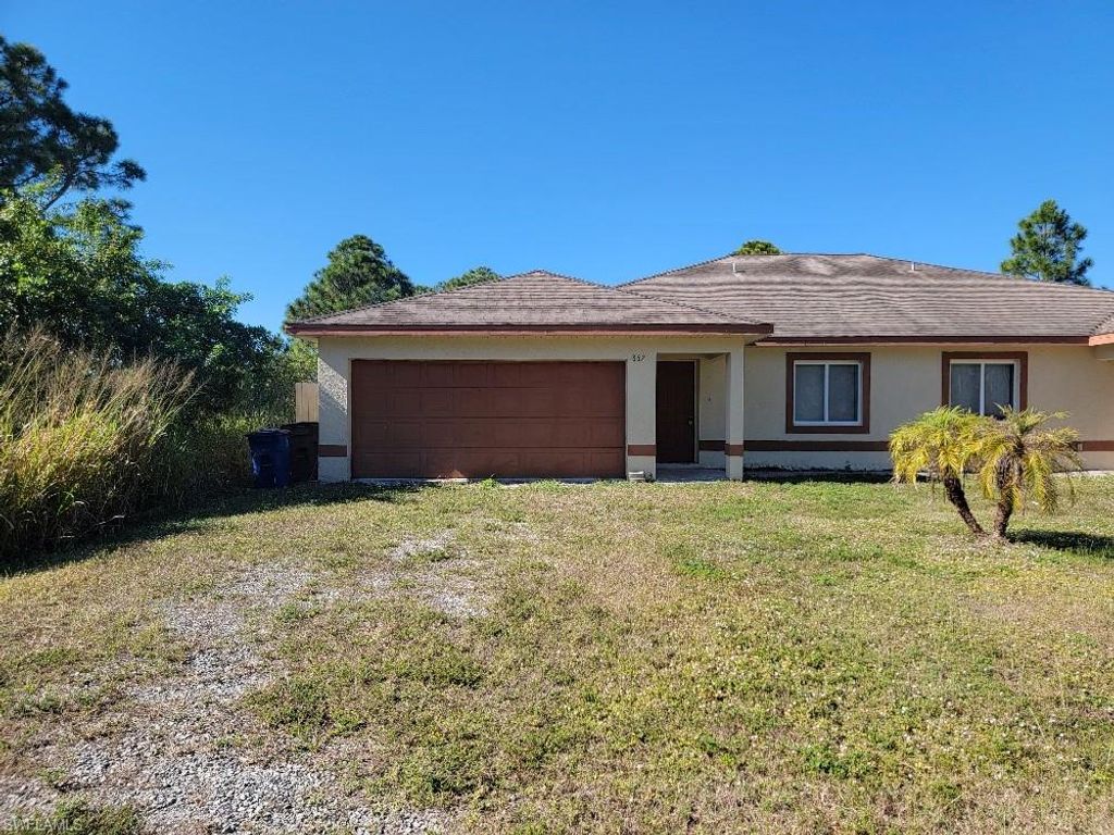 862 Holmes AVE, Lehigh Acres, FL 33974