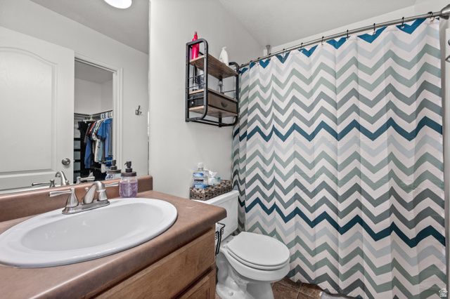 7626 S CALENDULA LN, West Jordan, UT 84081