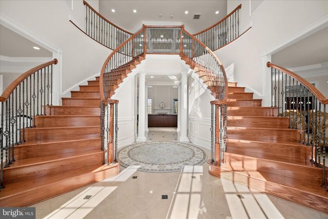 14242 MEADOW LAKE DR, Glenelg, MD 21737