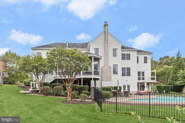 14242 MEADOW LAKE DR, Glenelg, MD 21737