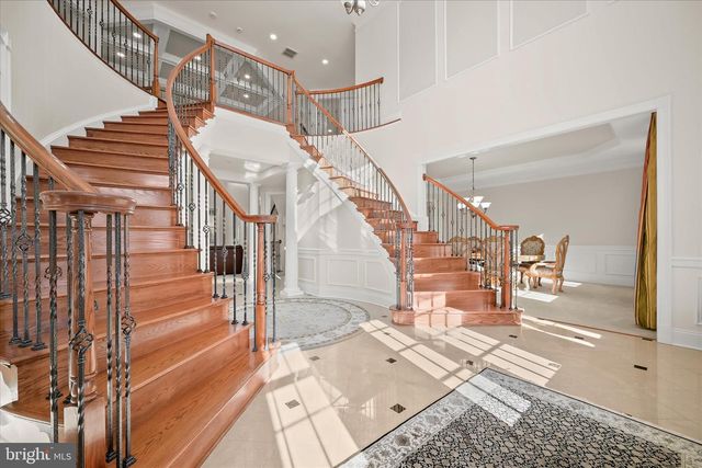 14242 MEADOW LAKE DR, Glenelg, MD 21737