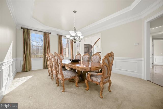 14242 MEADOW LAKE DR, Glenelg, MD 21737