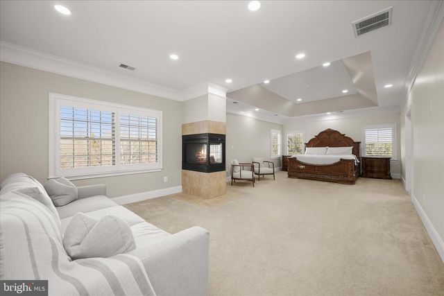 14242 MEADOW LAKE DR, Glenelg, MD 21737