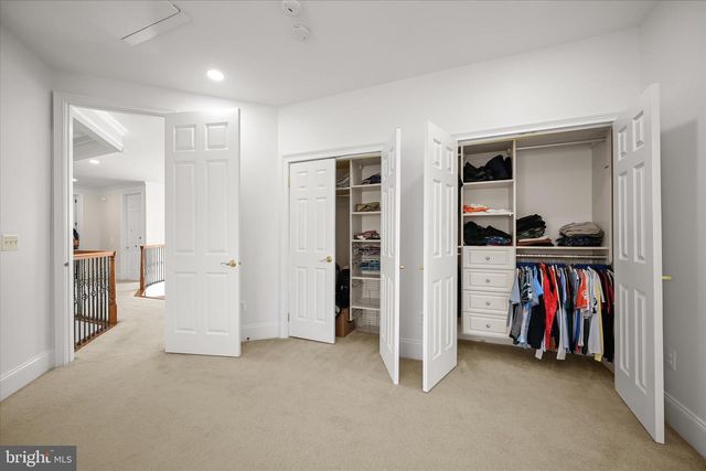 14242 MEADOW LAKE DR, Glenelg, MD 21737