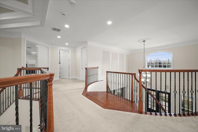 14242 MEADOW LAKE DR, Glenelg, MD 21737