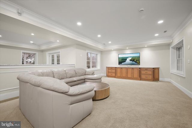 14242 MEADOW LAKE DR, Glenelg, MD 21737