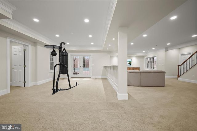 14242 MEADOW LAKE DR, Glenelg, MD 21737