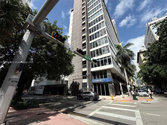 150 SE 2nd Ave 208, Miami, FL 33131