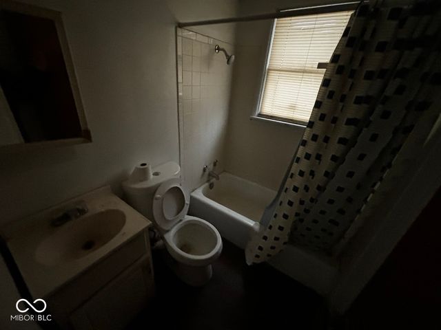 1108 Burdsal Parkway, Indianapolis, IN 46208