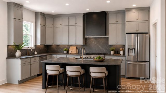 2621 Springway Drive, Charlotte, NC 28205