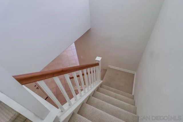 17020 New Rochelle Way, San Diego, CA 92127
