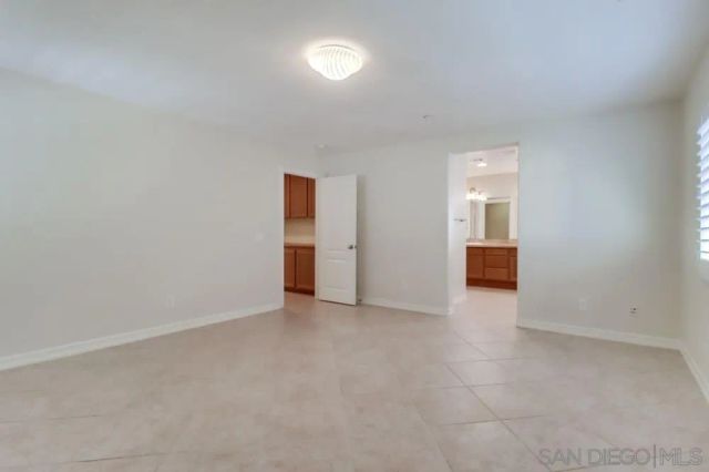 17020 New Rochelle Way, San Diego, CA 92127