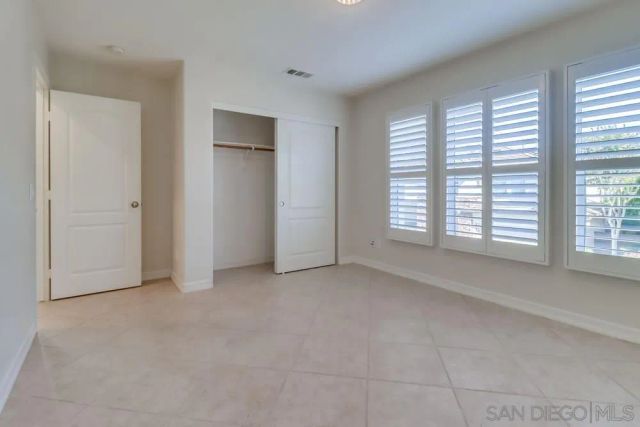 17020 New Rochelle Way, San Diego, CA 92127