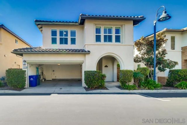17020 New Rochelle Way, San Diego, CA 92127