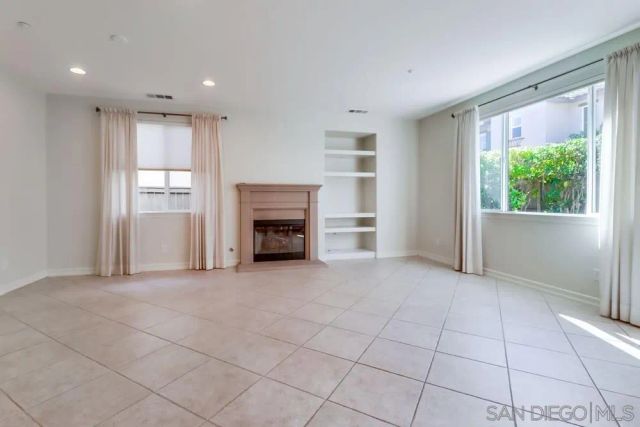 17020 New Rochelle Way, San Diego, CA 92127