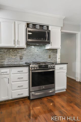 1328 Maplerow Avenue Nw, City Of Walker, MI 49534