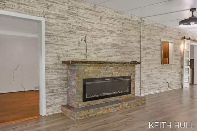 1328 Maplerow Avenue Nw, City Of Walker, MI 49534