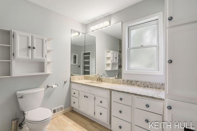 1328 Maplerow Avenue Nw, City Of Walker, MI 49534