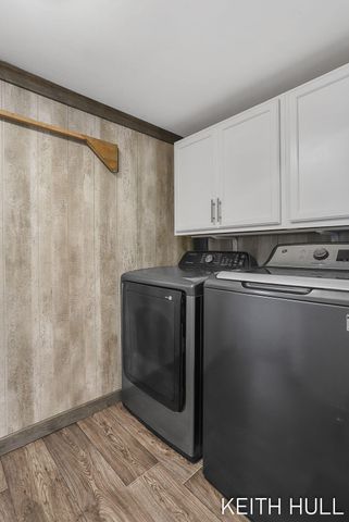 1328 Maplerow Avenue Nw, City Of Walker, MI 49534