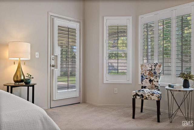 10716 Rising Sun Drive, Bakersfield, CA 93312