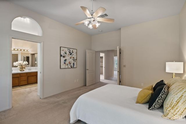 10716 Rising Sun Drive, Bakersfield, CA 93312