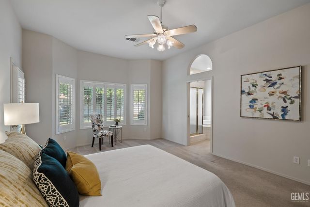 10716 Rising Sun Drive, Bakersfield, CA 93312