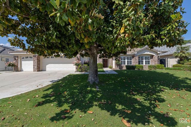 10716 Rising Sun Drive, Bakersfield, CA 93312