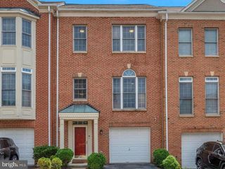 468 WINDING ROSE DR, Rockville, MD 20850
