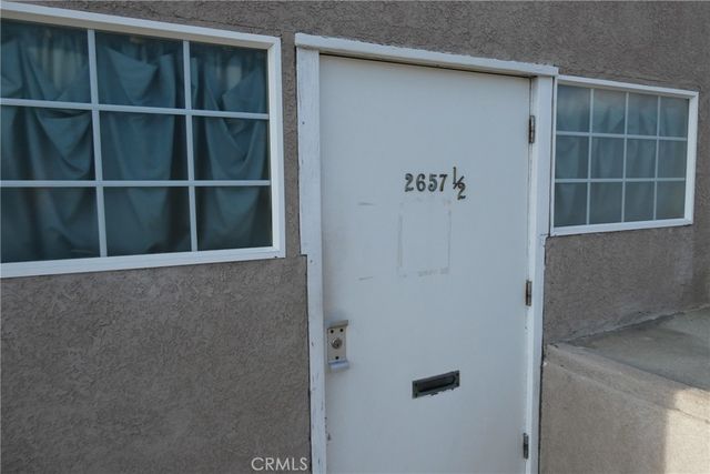 2657 Honolulu, Montrose, CA 91020
