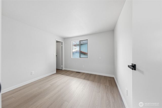 4123 SW 328th Street, Federal Way, WA 98023