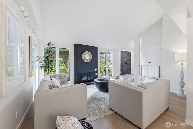 4123 SW 328th Street, Federal Way, WA 98023