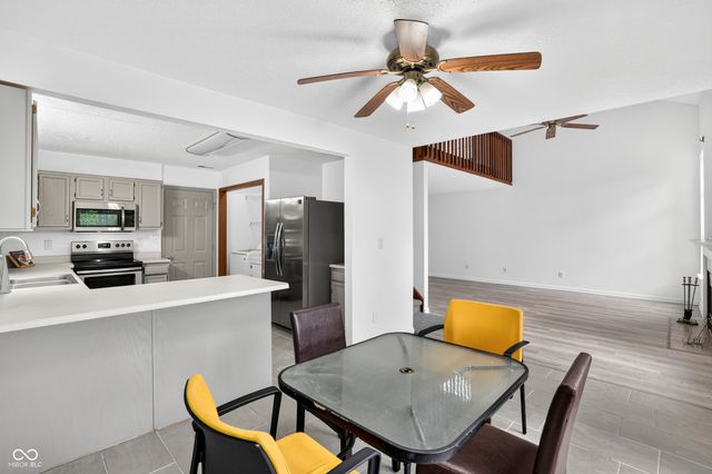 6002 Draycott Drive, Indianapolis, IN 46236