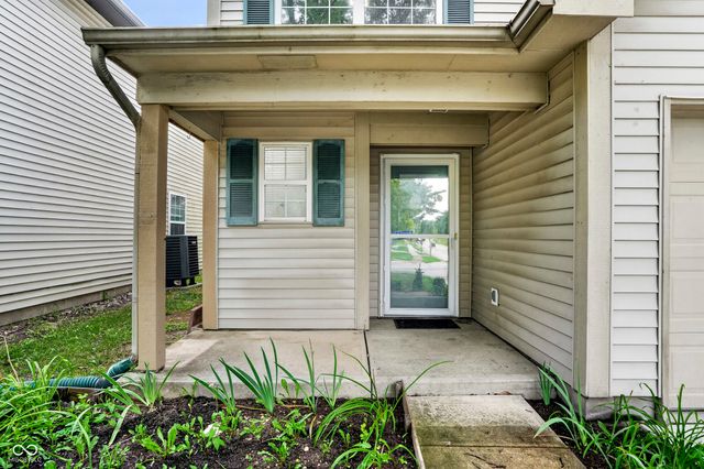 6002 Draycott Drive, Indianapolis, IN 46236