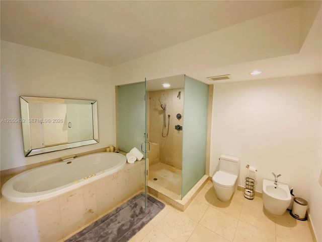 450 Alton Road 1406, Miami Beach, FL 33139