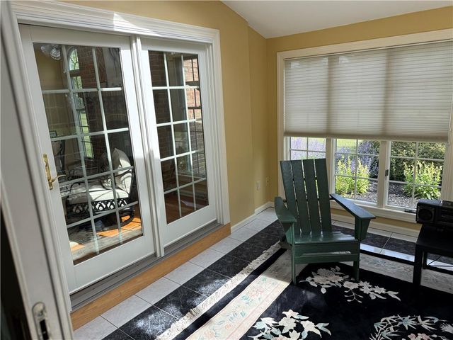 4114 ROCHELLE Drive, South Whitehall Twp, PA 18104