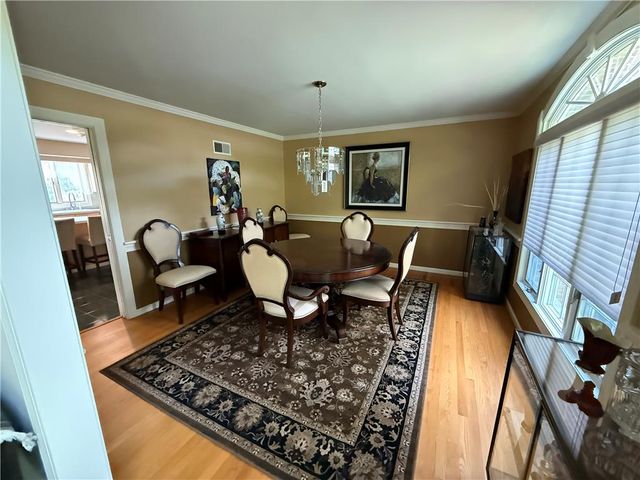 4114 ROCHELLE Drive, South Whitehall Twp, PA 18104