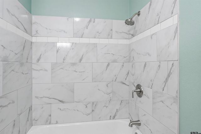 1333 Montgomery Gardens, Tyler, TX 75708