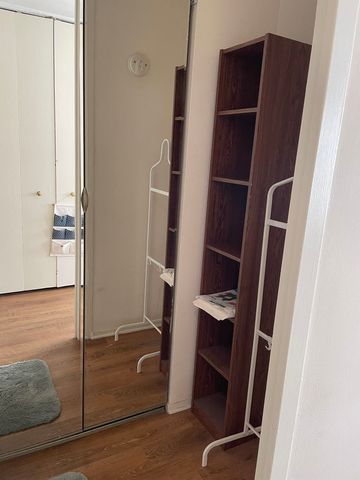 1400 E 55th Place 613S, Chicago, IL 60637