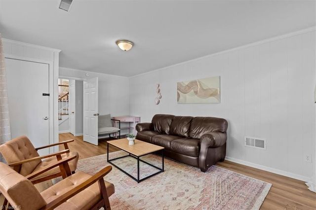 3010 Shady Lawn Drive, Greensboro, NC 27408