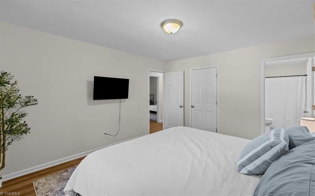3010 Shady Lawn Drive, Greensboro, NC 27408