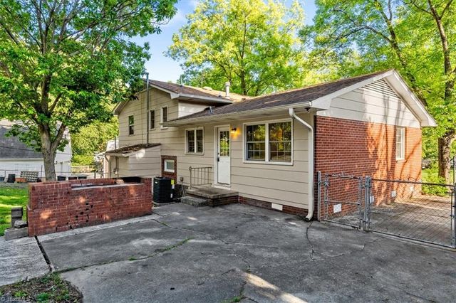 3010 Shady Lawn Drive, Greensboro, NC 27408