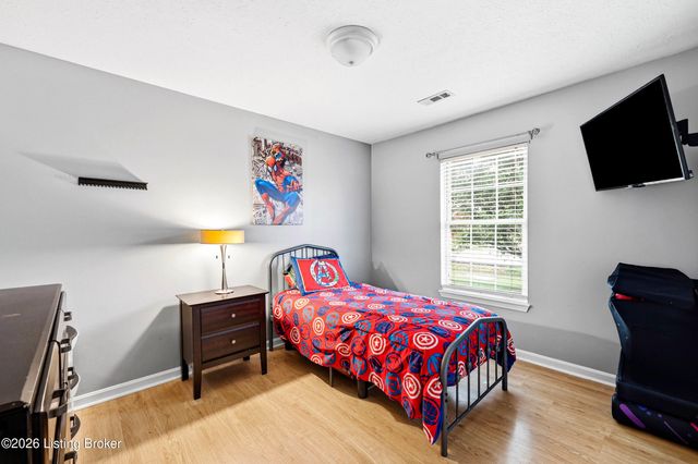 910 Beech Grove Rd, Shepherdsville, KY 40165