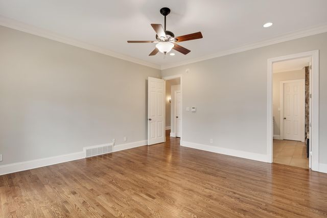 3123 OAKLEIGH MANOR CV, Germantown, TN 38138